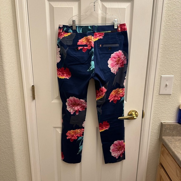 Banana Republic avery floral pants size 0 long - Picture 2 of 4